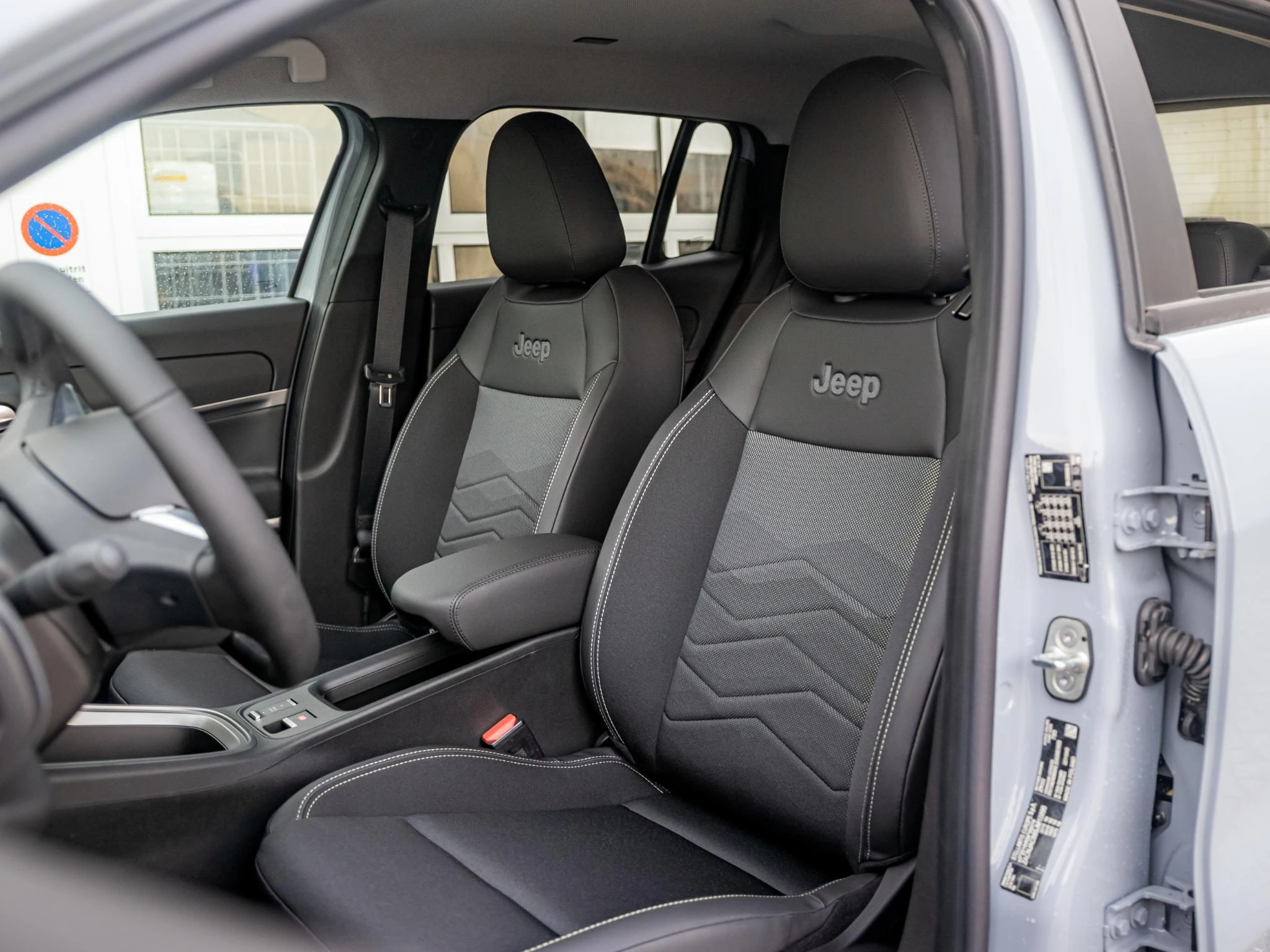 Hoofdafbeelding Jeep Avenger