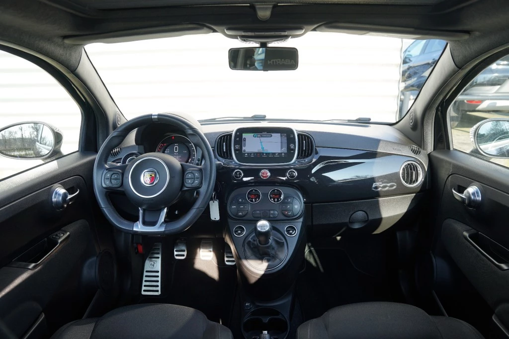 Hoofdafbeelding Abarth 595
