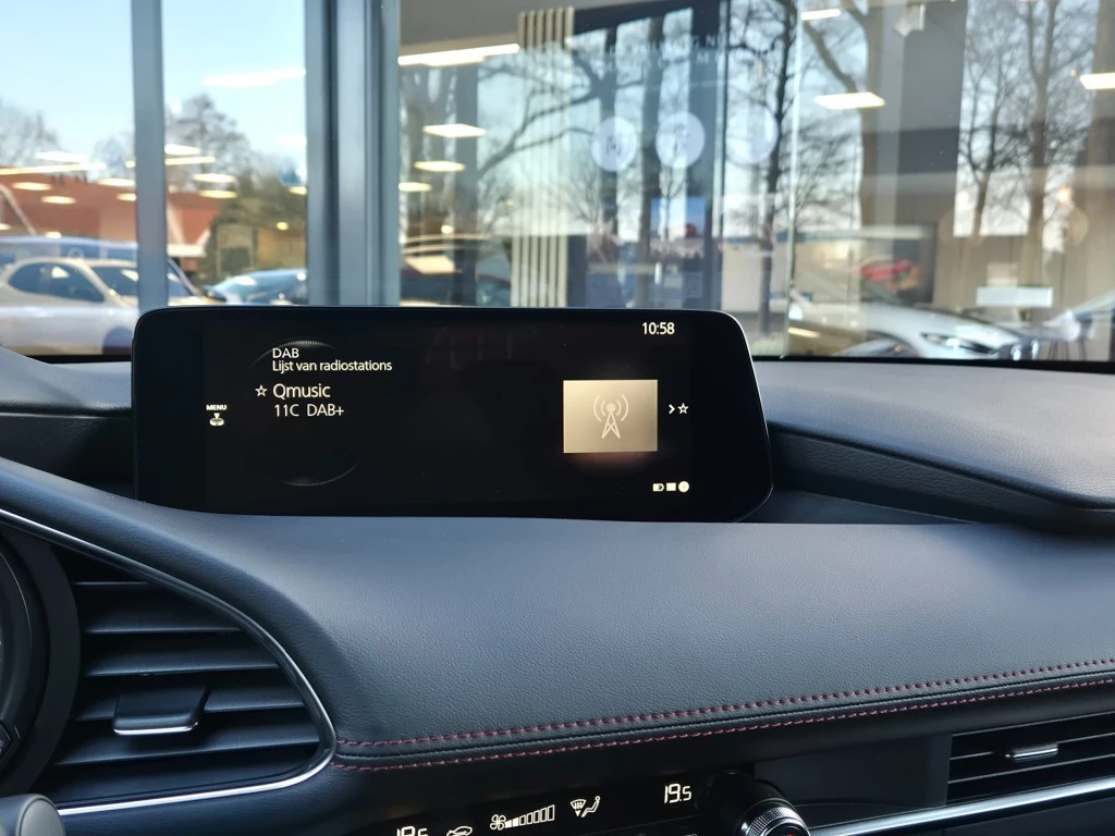 Hoofdafbeelding Mazda 3