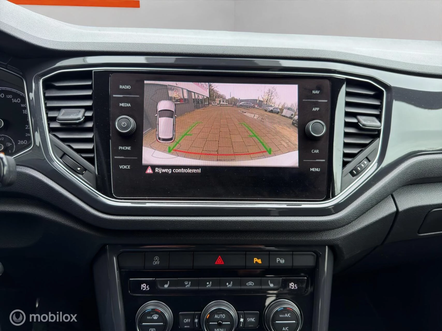 Hoofdafbeelding Volkswagen T-Roc