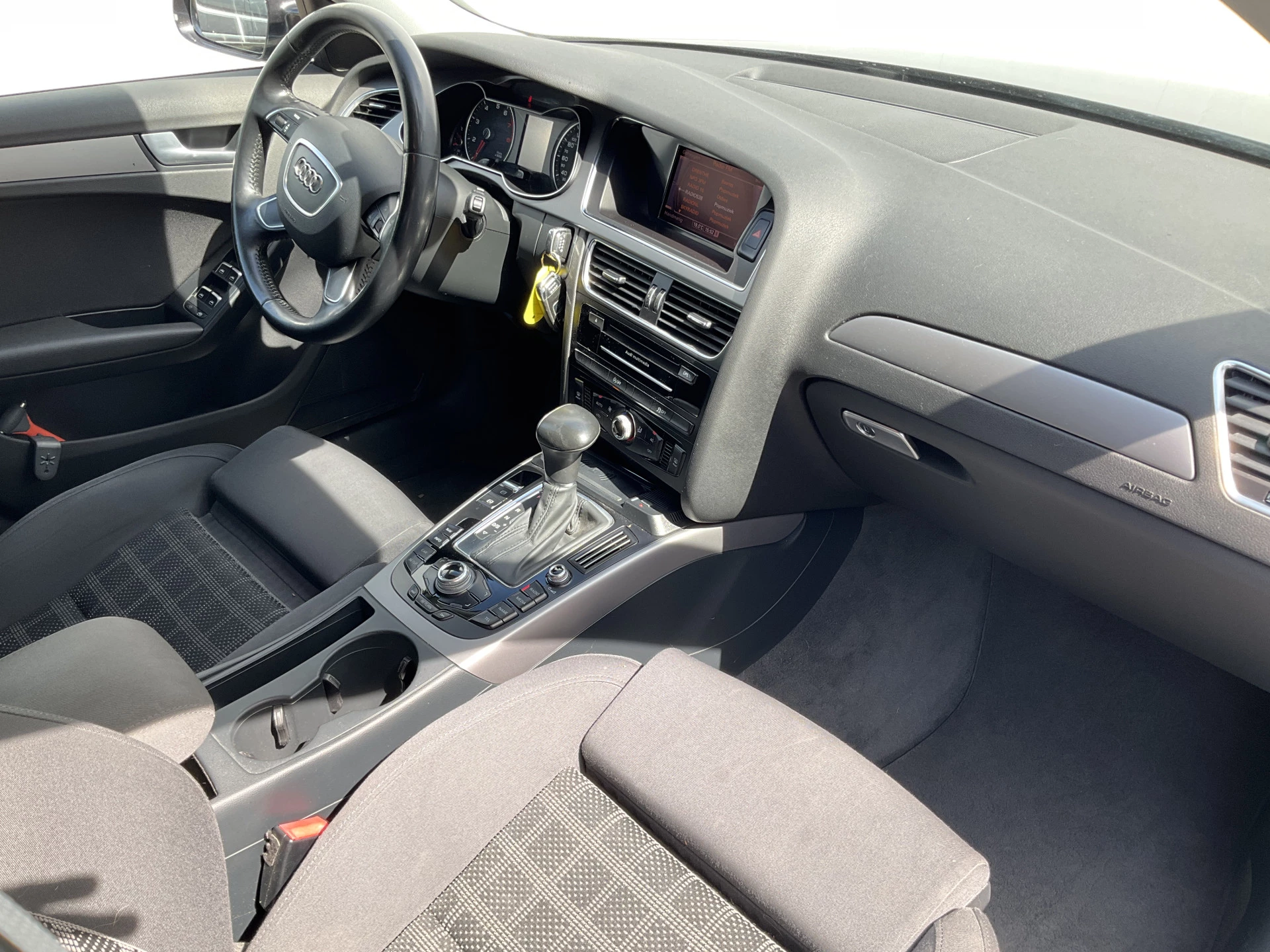 Hoofdafbeelding Audi A4