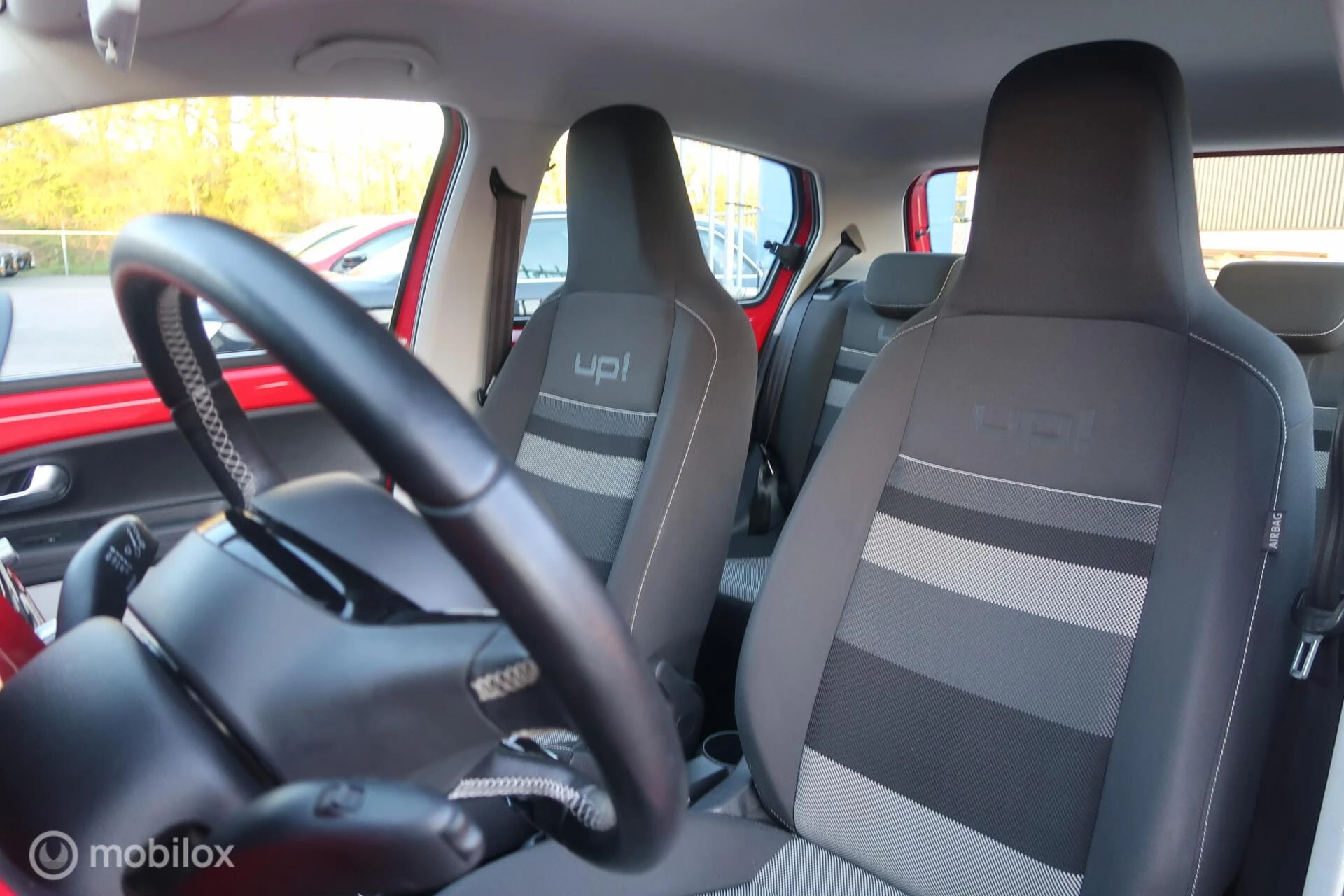 Hoofdafbeelding Volkswagen up!