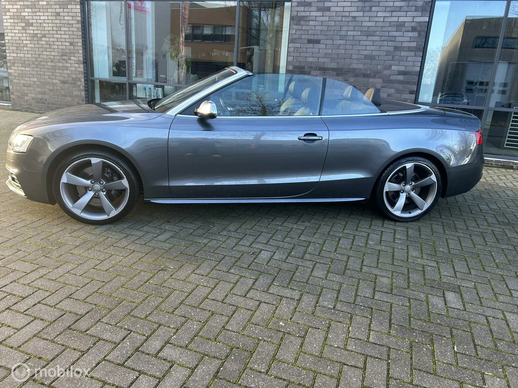 Hoofdafbeelding Audi S5