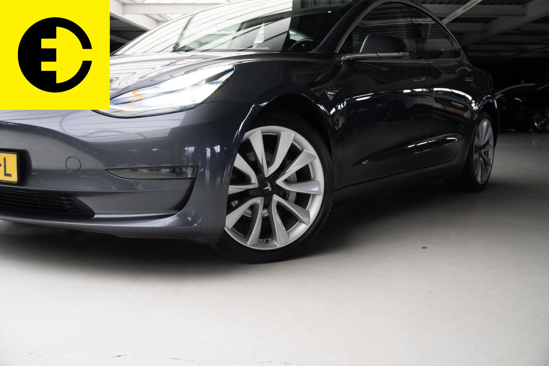 Hoofdafbeelding Tesla Model 3