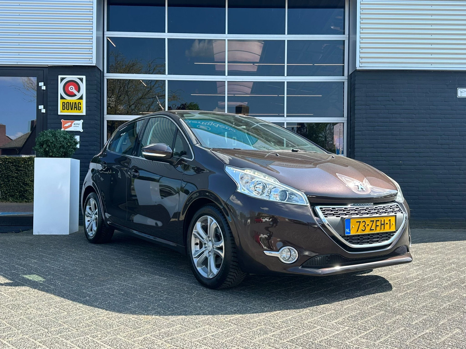 Hoofdafbeelding Peugeot 208