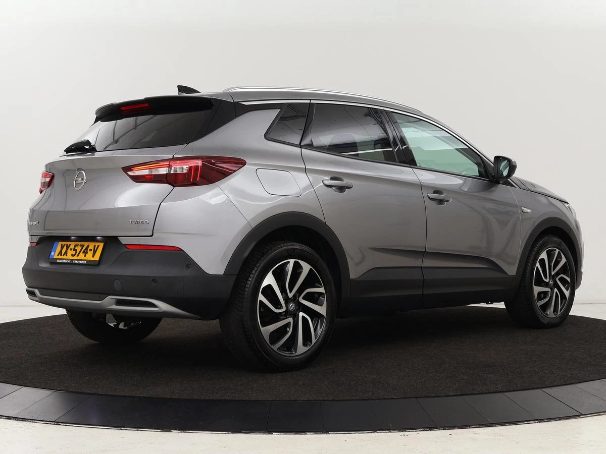 Hoofdafbeelding Opel Grandland X