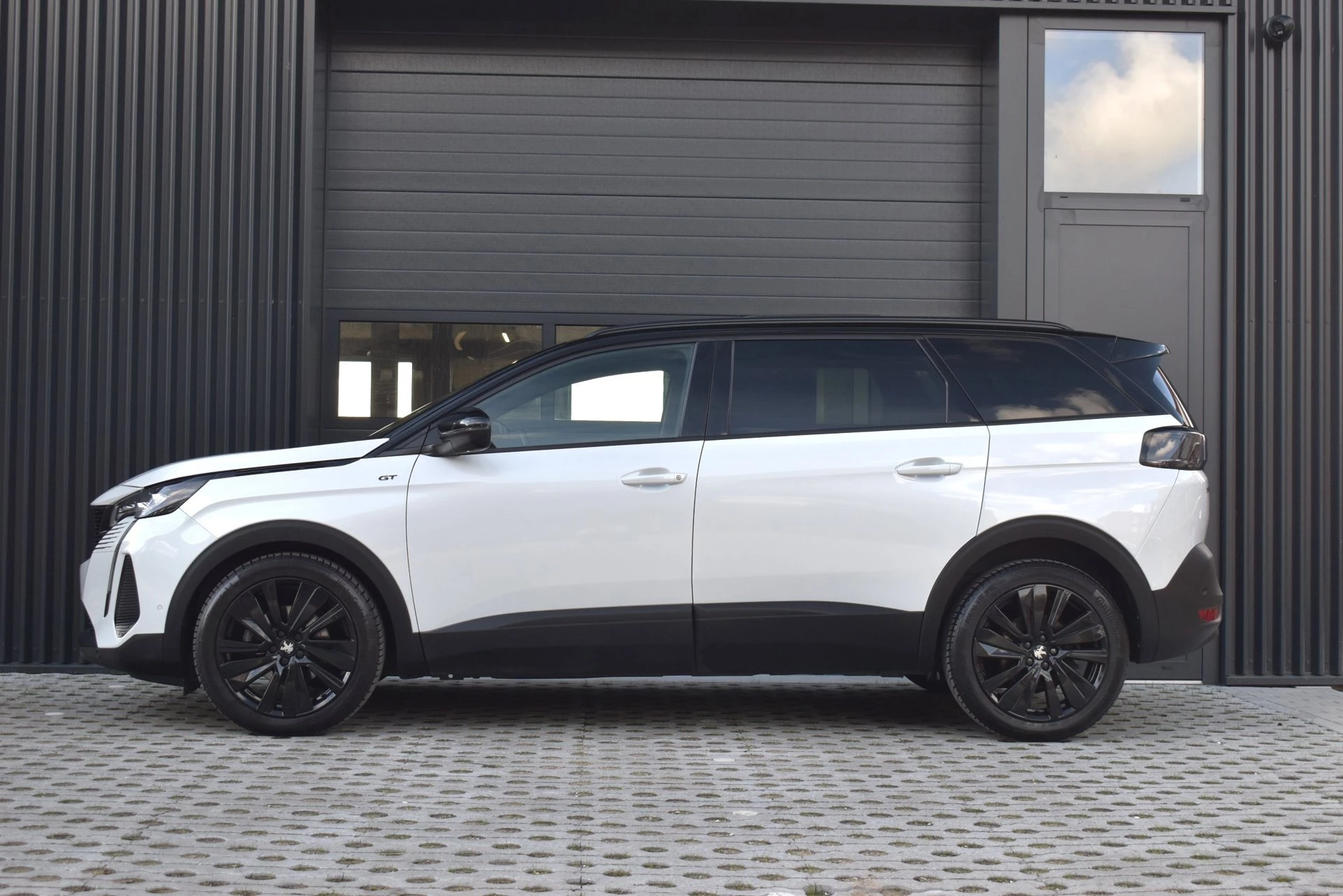 Hoofdafbeelding Peugeot 5008