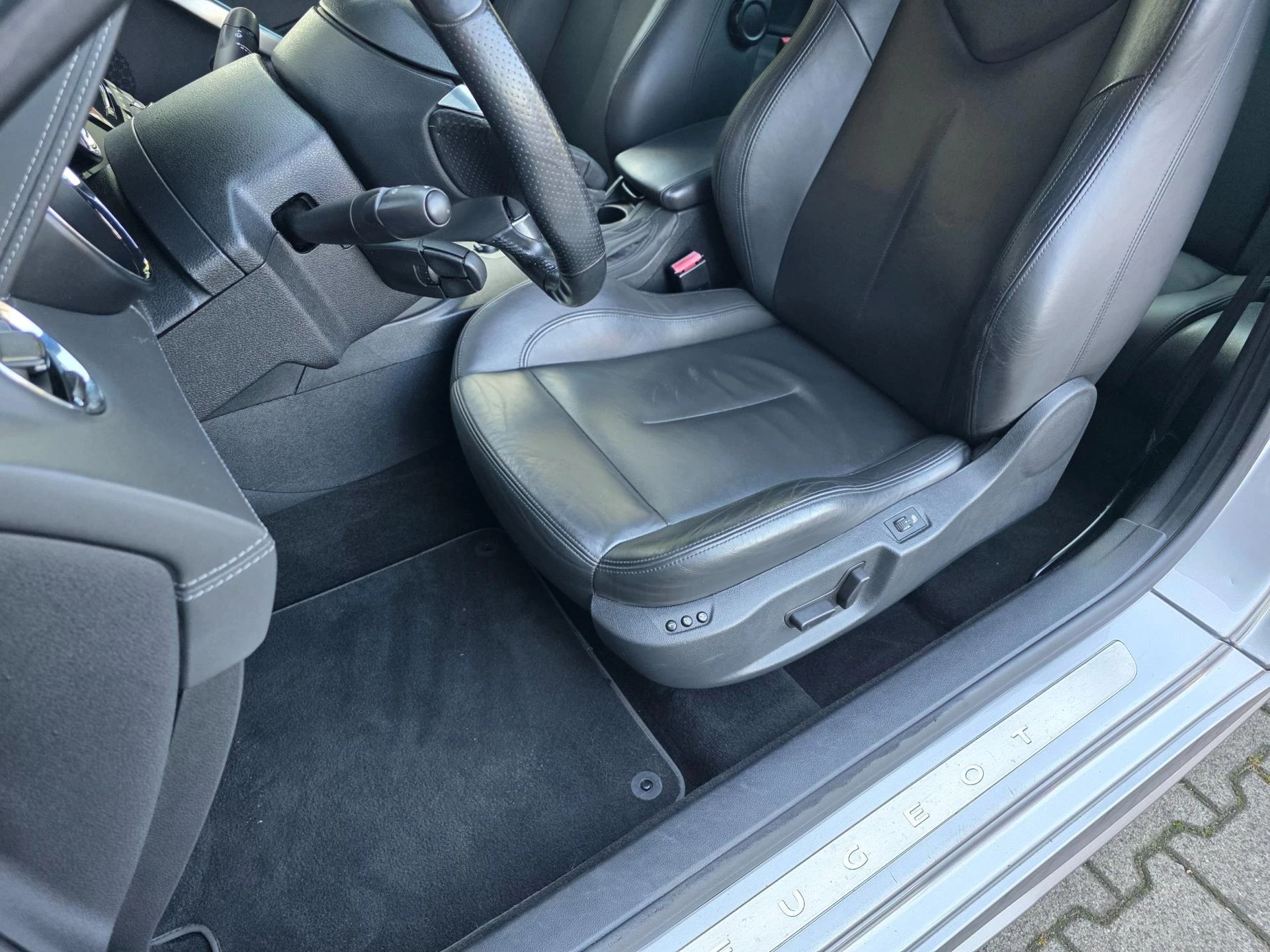 Hoofdafbeelding Peugeot RCZ