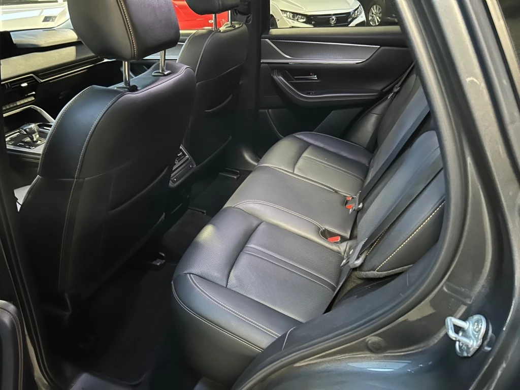 Hoofdafbeelding Mazda CX-60