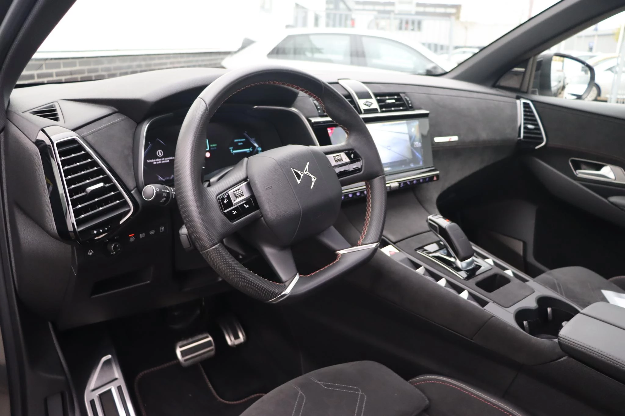 Hoofdafbeelding DS DS 7