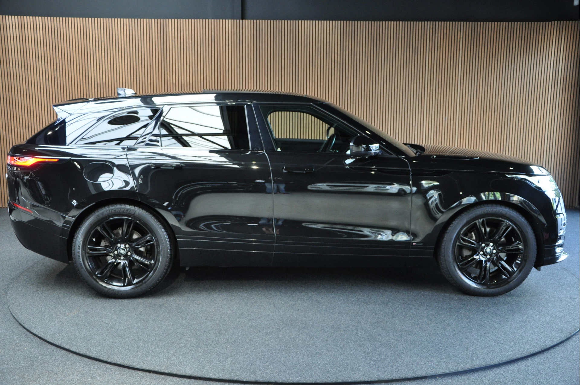 Hoofdafbeelding Land Rover Range Rover Velar