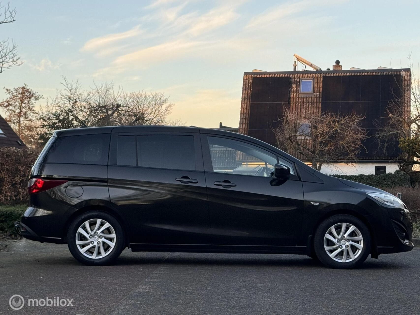 Hoofdafbeelding Mazda 5