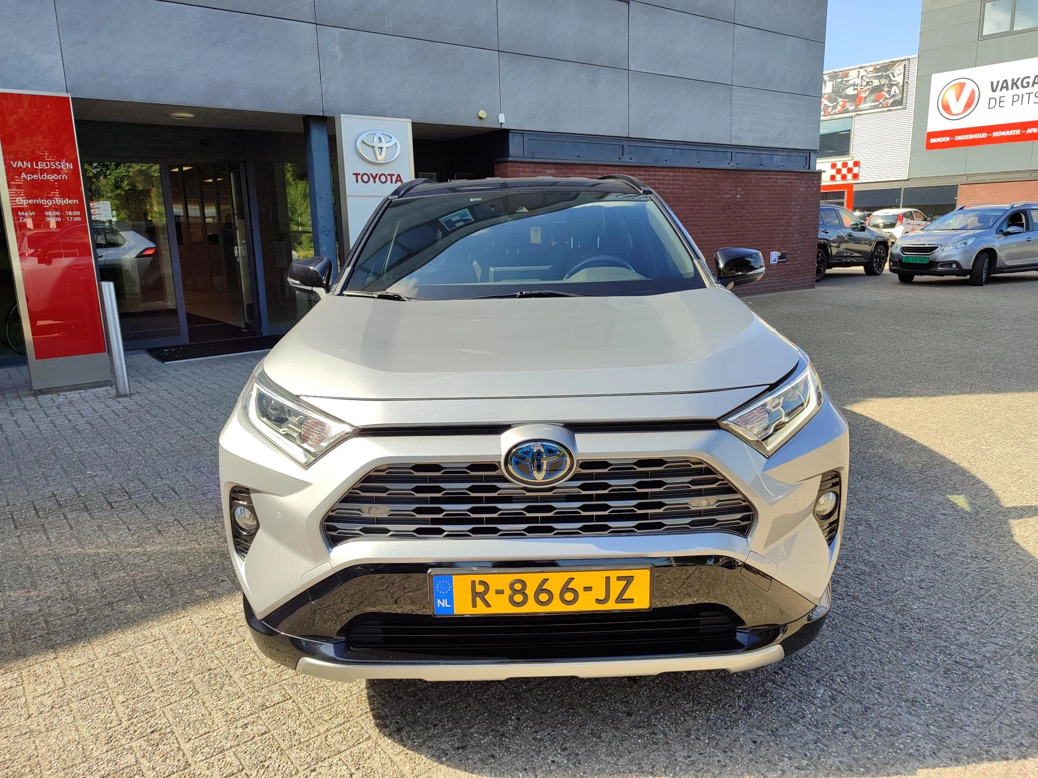 Hoofdafbeelding Toyota RAV4
