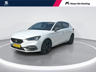 SEAT Leon 1.5 TSI e-Hybrid 204pk FR PHEV First Edition · Camera · Apple/Android Car Play · Stoelverwarming · 18'' Velgen · Clima · Trekhaak wegklapbaar ·