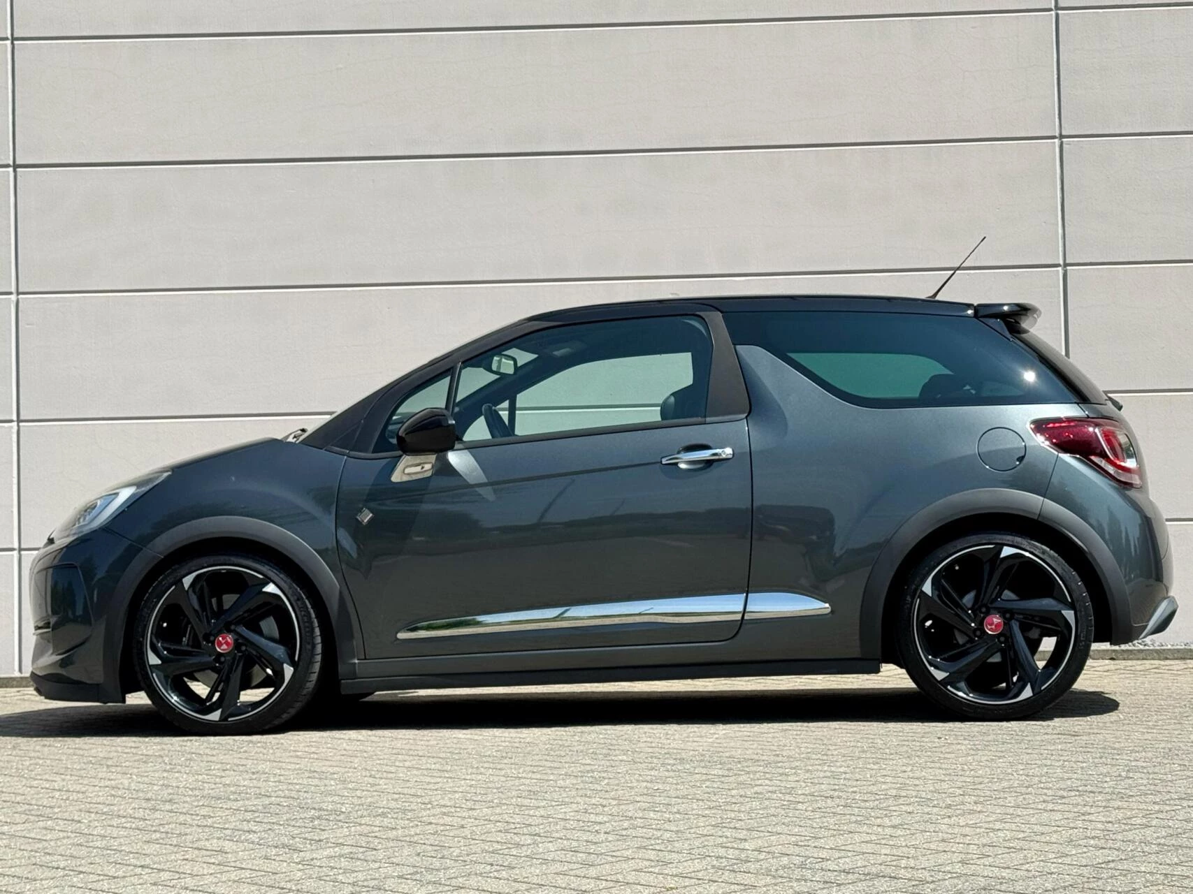 Hoofdafbeelding DS DS 3