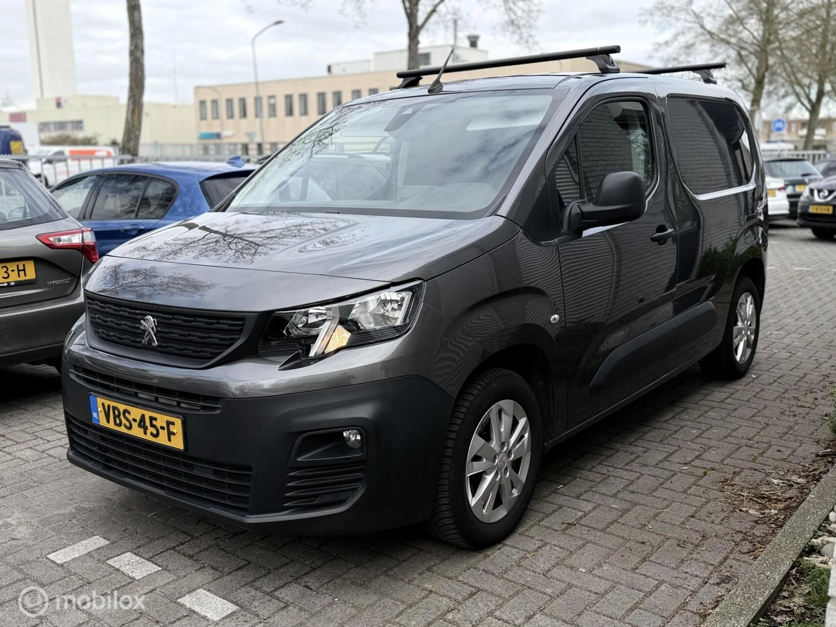 Hoofdafbeelding Peugeot Partner