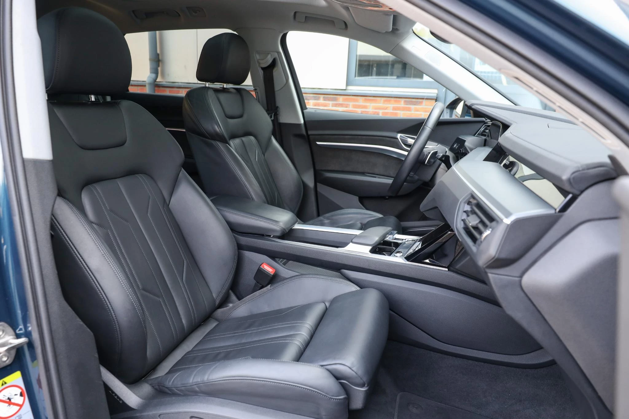 Hoofdafbeelding Audi e-tron