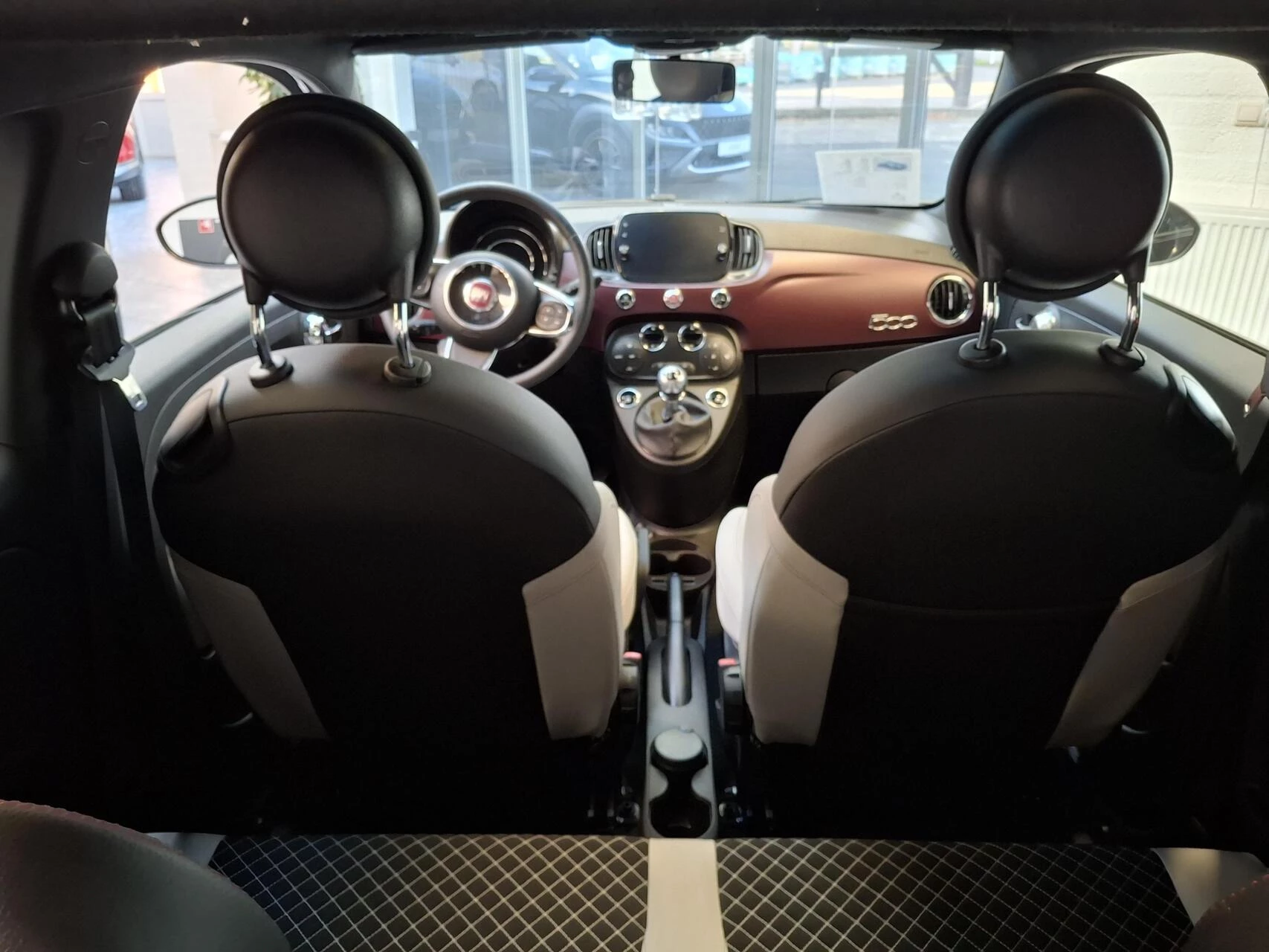 Hoofdafbeelding Fiat 500