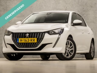 Peugeot 208 1.2 PureTech Sport (APPLE CARPLAY, GROOT NAVI, 360 CAMERA, GETINT GLAS, LM VELGEN, SPORTSTOELEN, PARKEERSENSOREN, LED KOPLAMPEN, LANE ASSIST, NIEUWSTAAT)