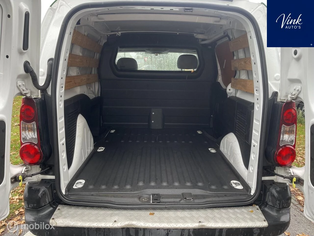 Hoofdafbeelding Peugeot Partner