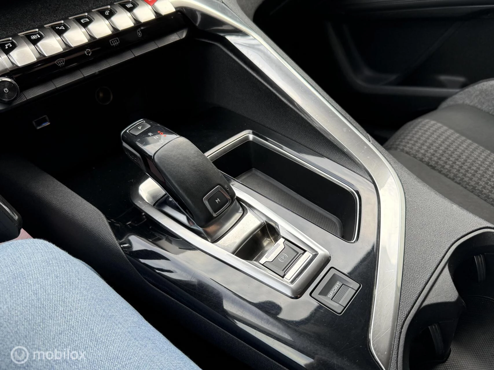 Hoofdafbeelding Peugeot 5008