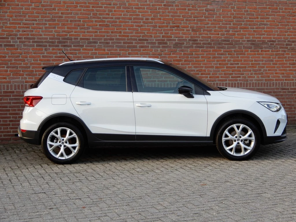 Hoofdafbeelding SEAT Arona