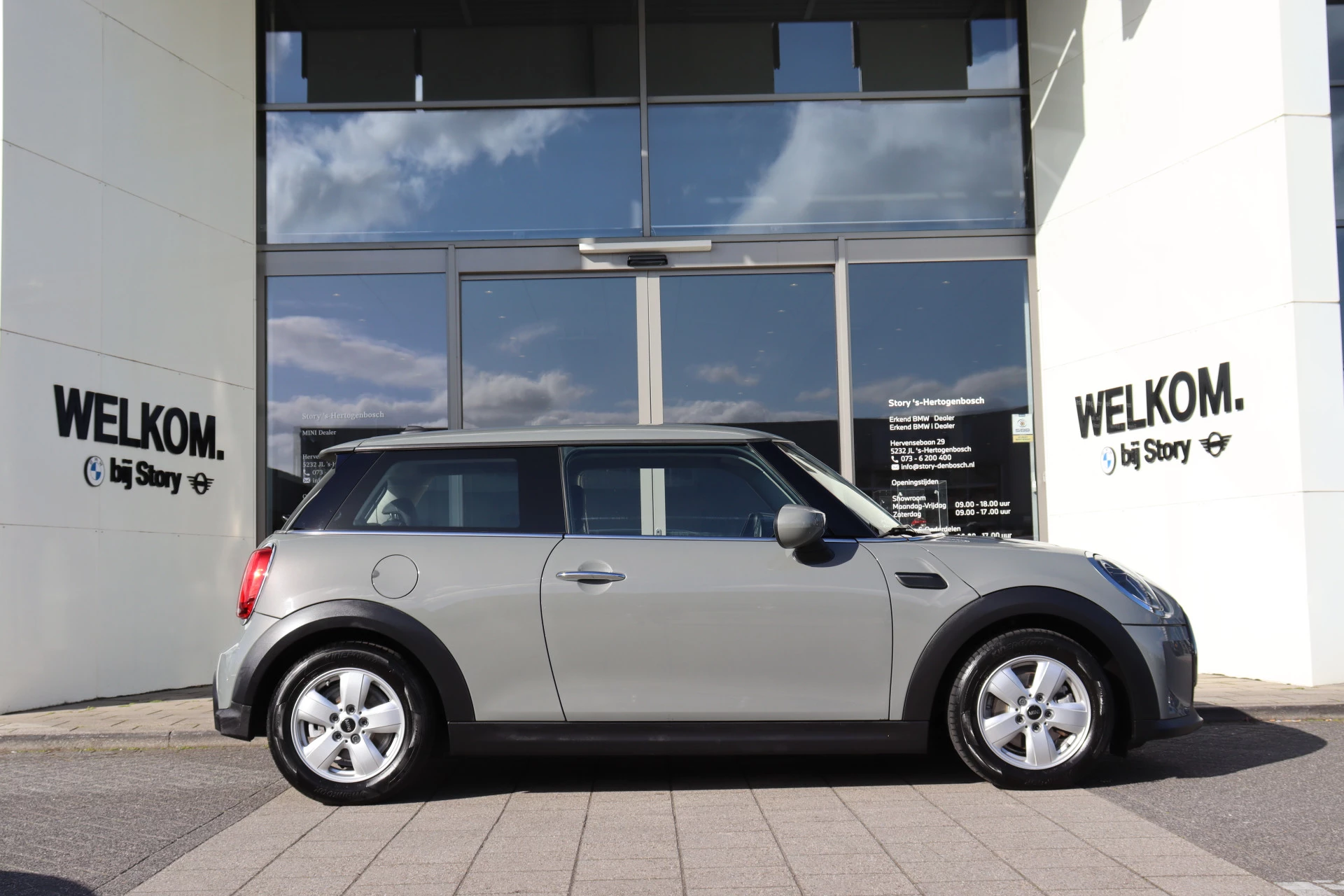 Hoofdafbeelding MINI One