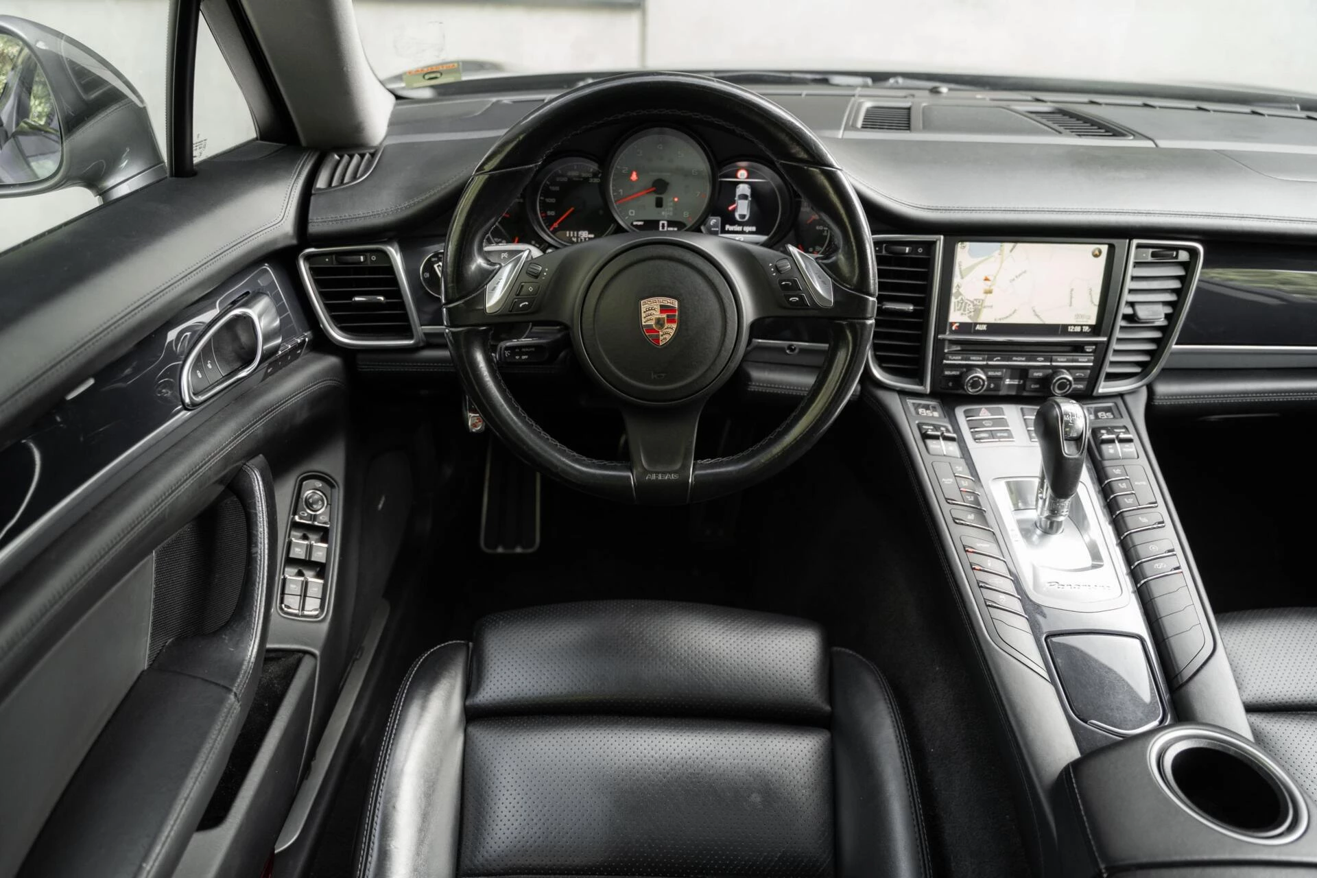 Hoofdafbeelding Porsche Panamera