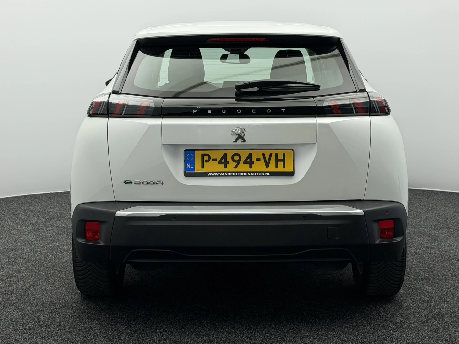 Hoofdafbeelding Peugeot e-2008