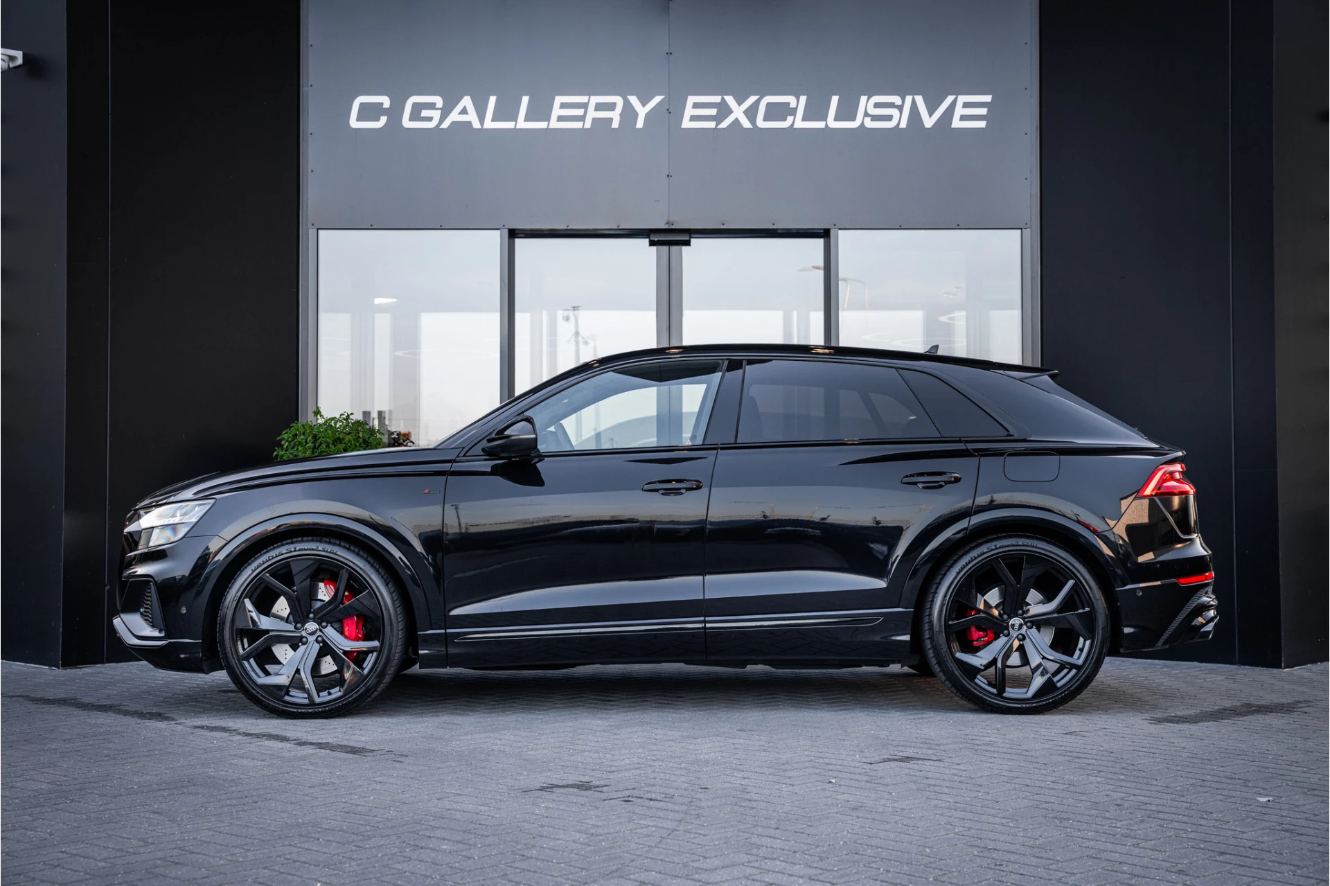 Hoofdafbeelding Audi Q8
