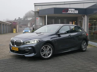 BMW 1 Serie 120I M-SPORT **Clima//Navi//Sportstoelen//Lm **