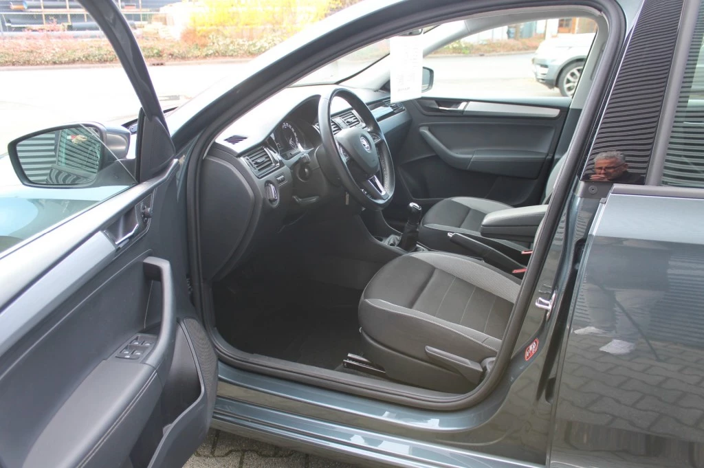 Hoofdafbeelding Škoda Rapid