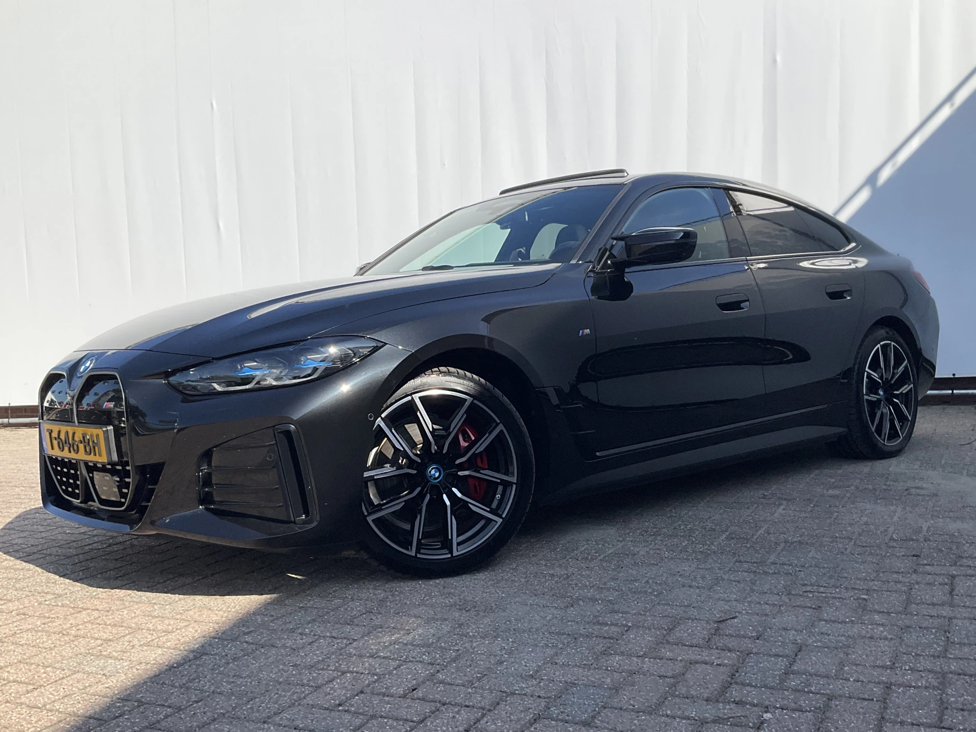 Hoofdafbeelding BMW i4