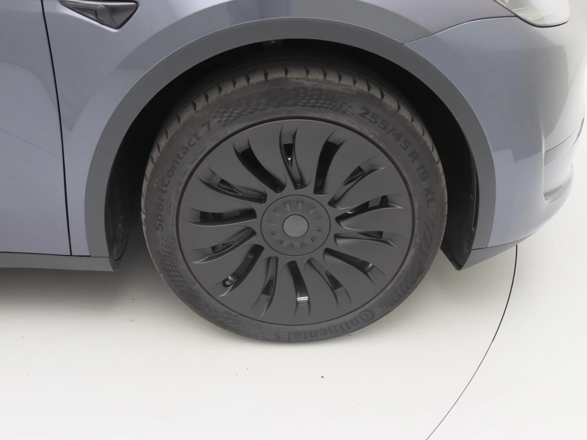 Hoofdafbeelding Tesla Model Y