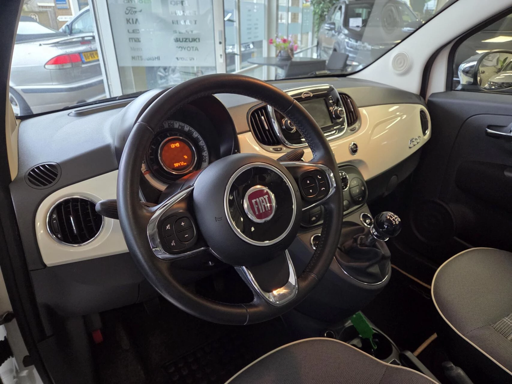 Hoofdafbeelding Fiat 500