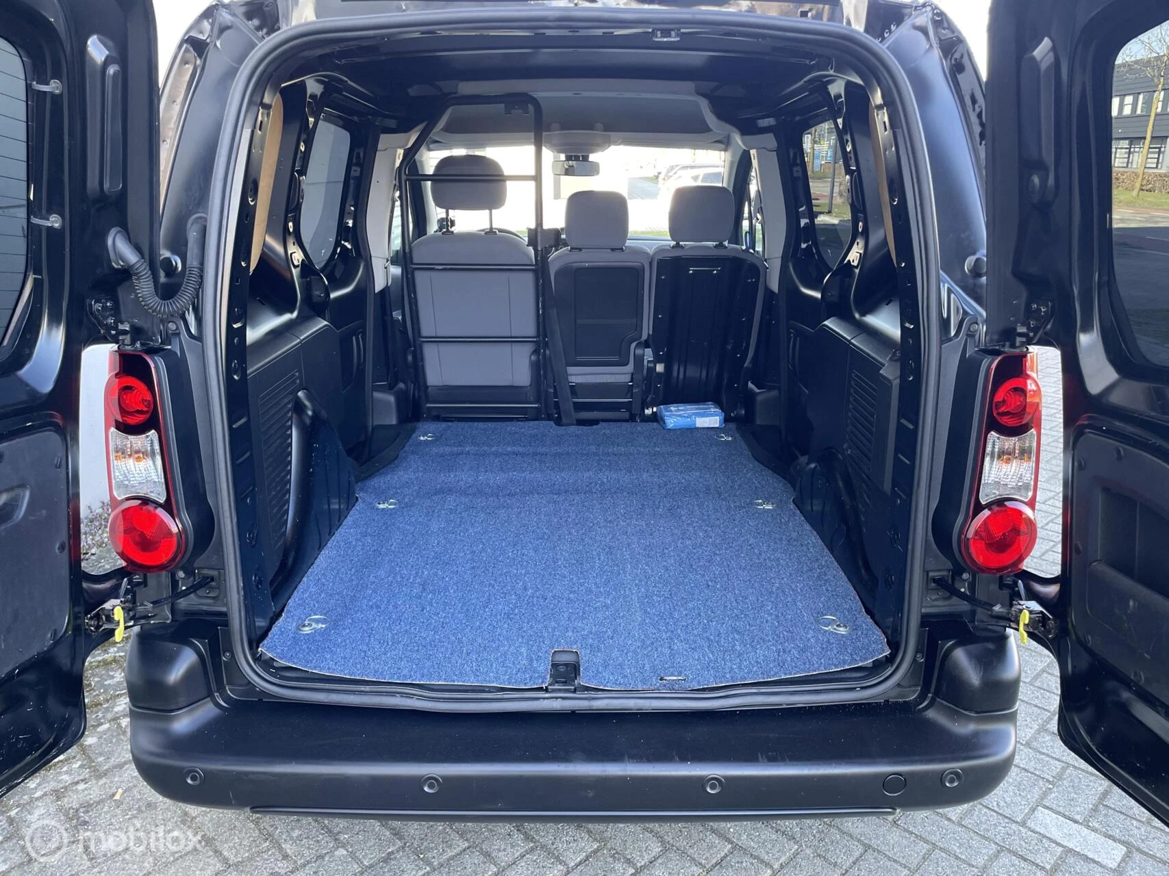 Hoofdafbeelding Peugeot Partner