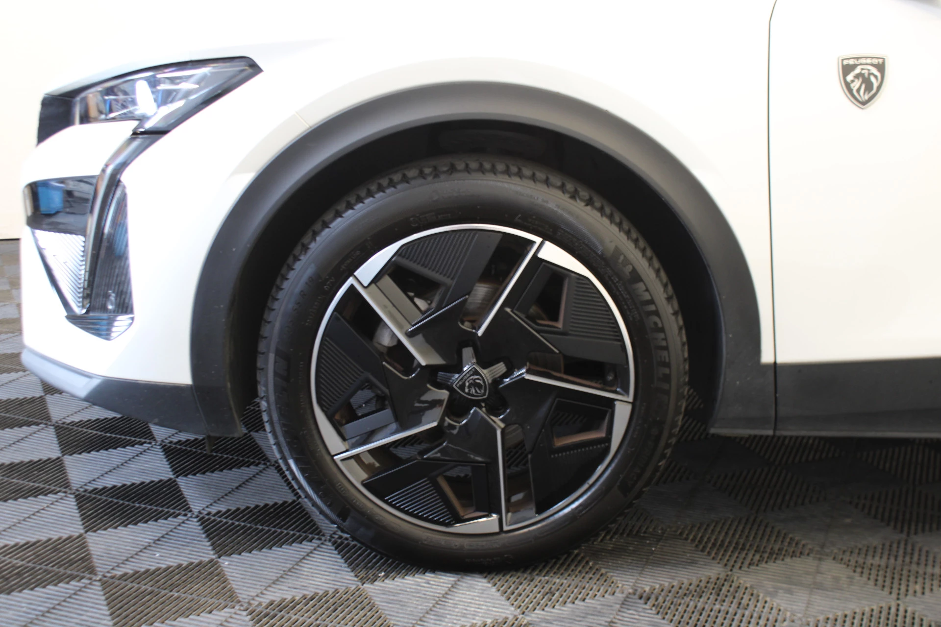Hoofdafbeelding Peugeot 408
