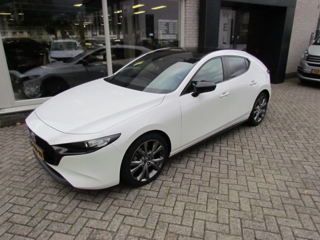 Hoofdafbeelding Mazda 3