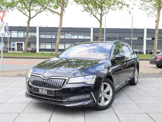Hoofdafbeelding Škoda Superb Skoda Superb Combi iV 1.4 TSI PHEV 218PK | Adaptive Cruise | Keyless Go & Entry | Stoel&Stuurverwarming | Carplay | DCC |