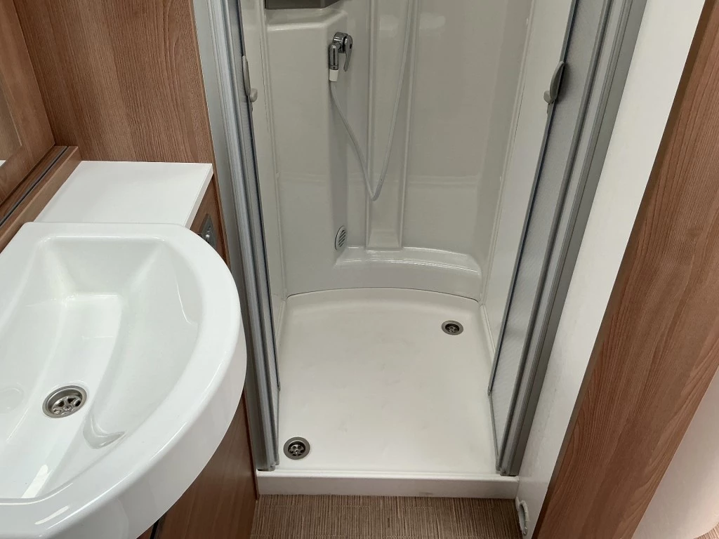 Hoofdafbeelding Bürstner Ixeo Bt6801