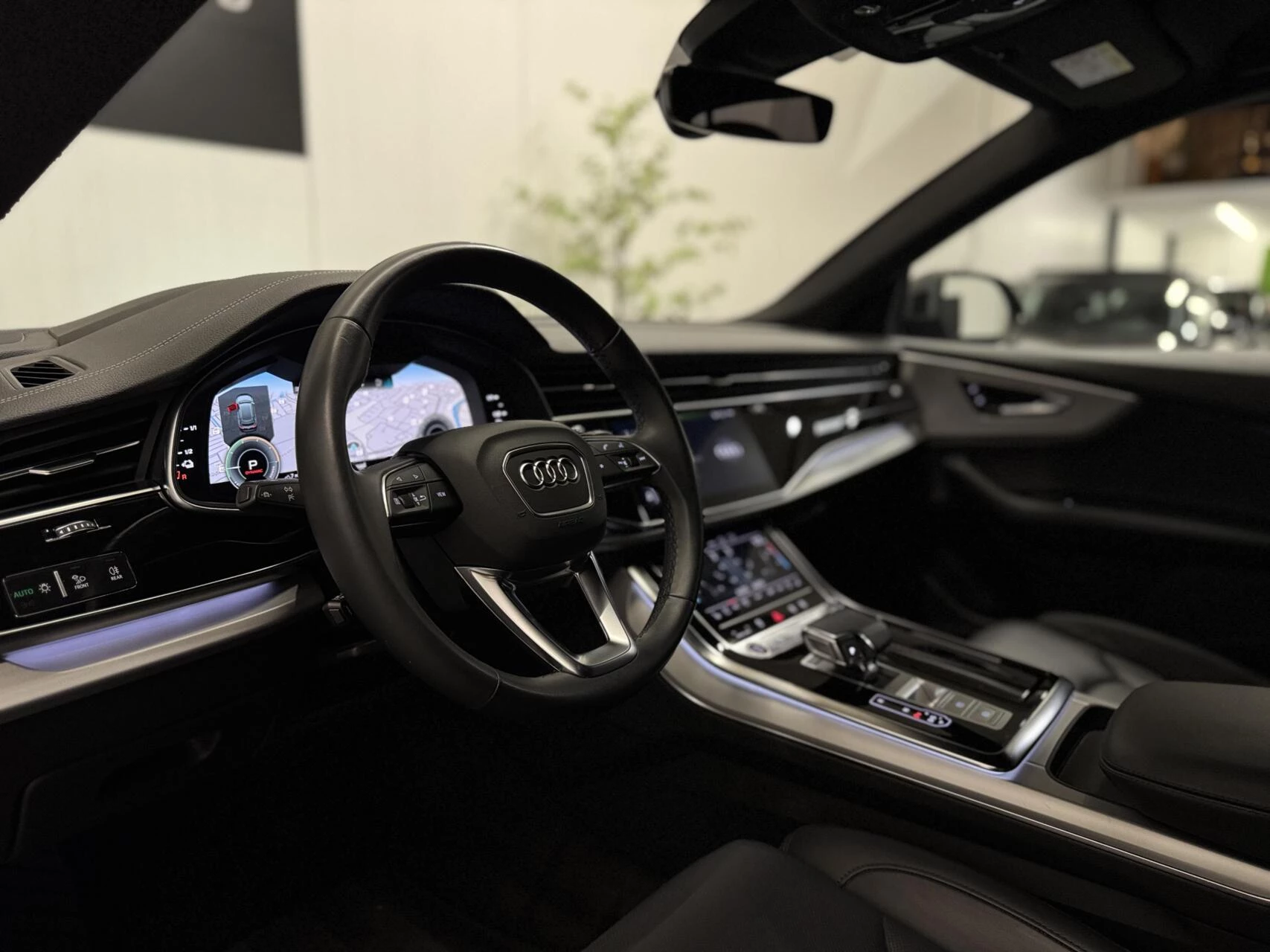 Hoofdafbeelding Audi Q8