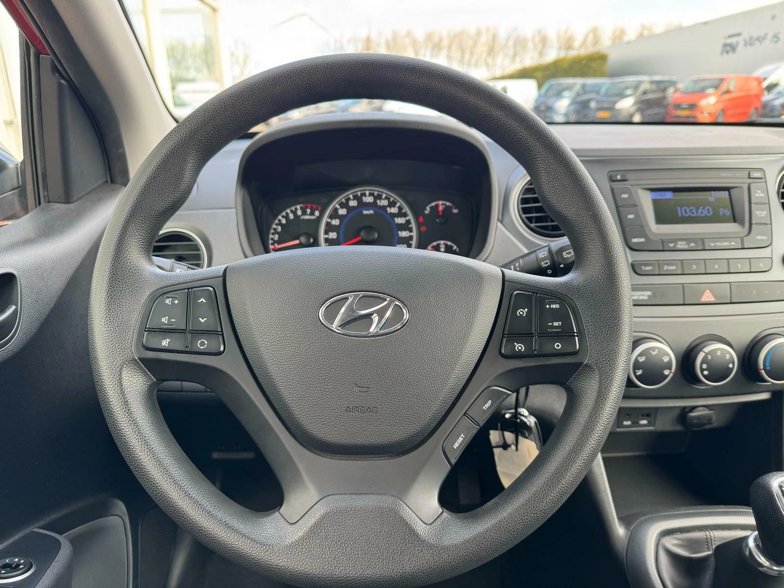 Hoofdafbeelding Hyundai i10