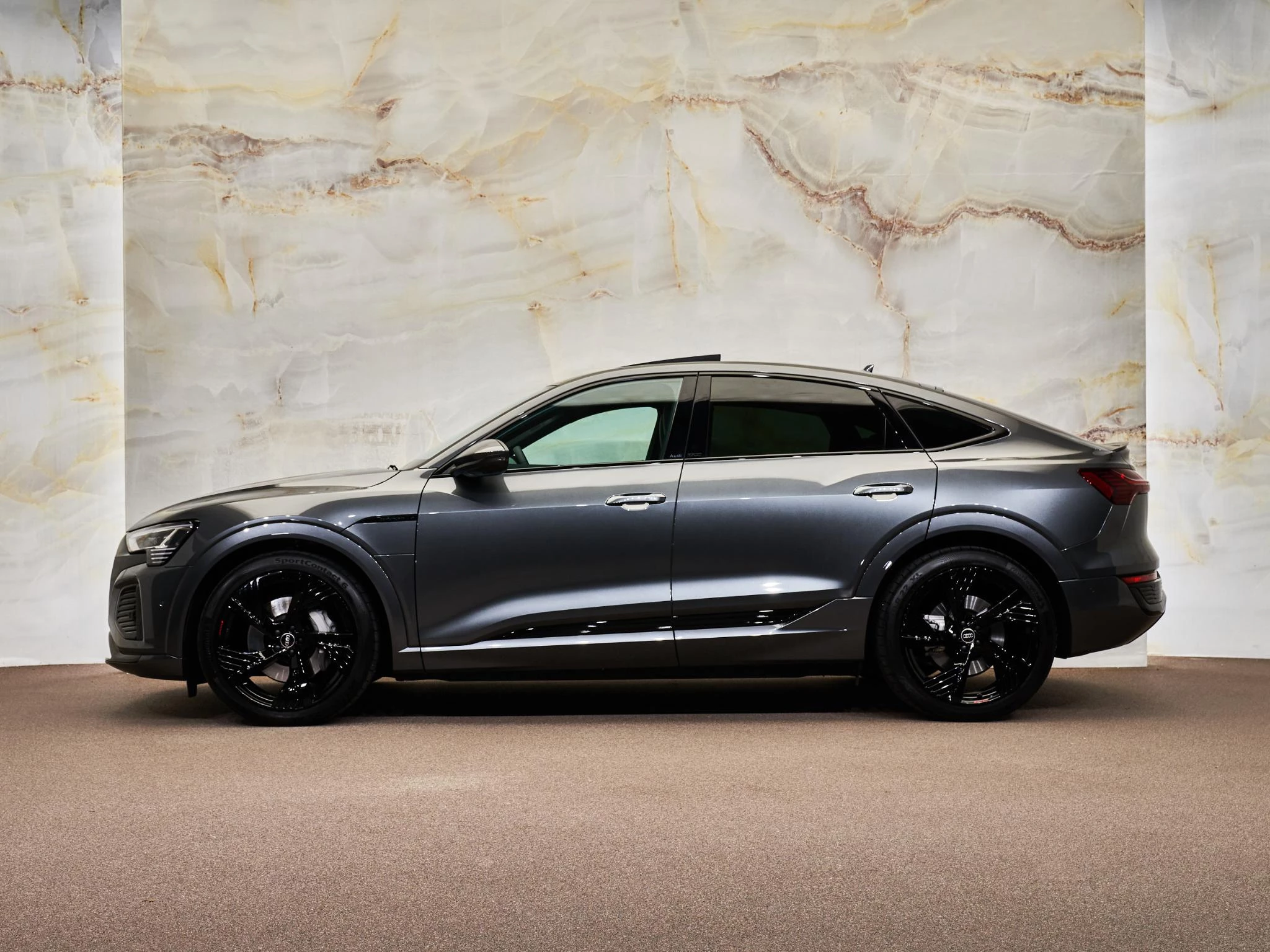 Hoofdafbeelding Audi Q8 Sportback e-tron