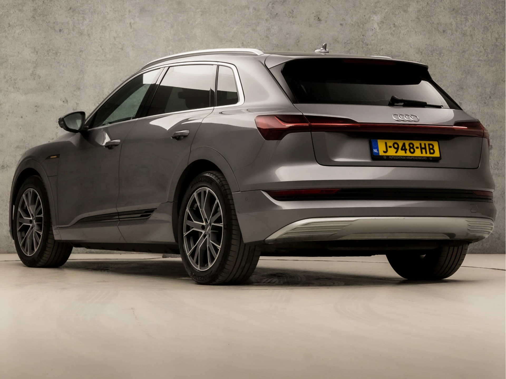 Hoofdafbeelding Audi e-tron