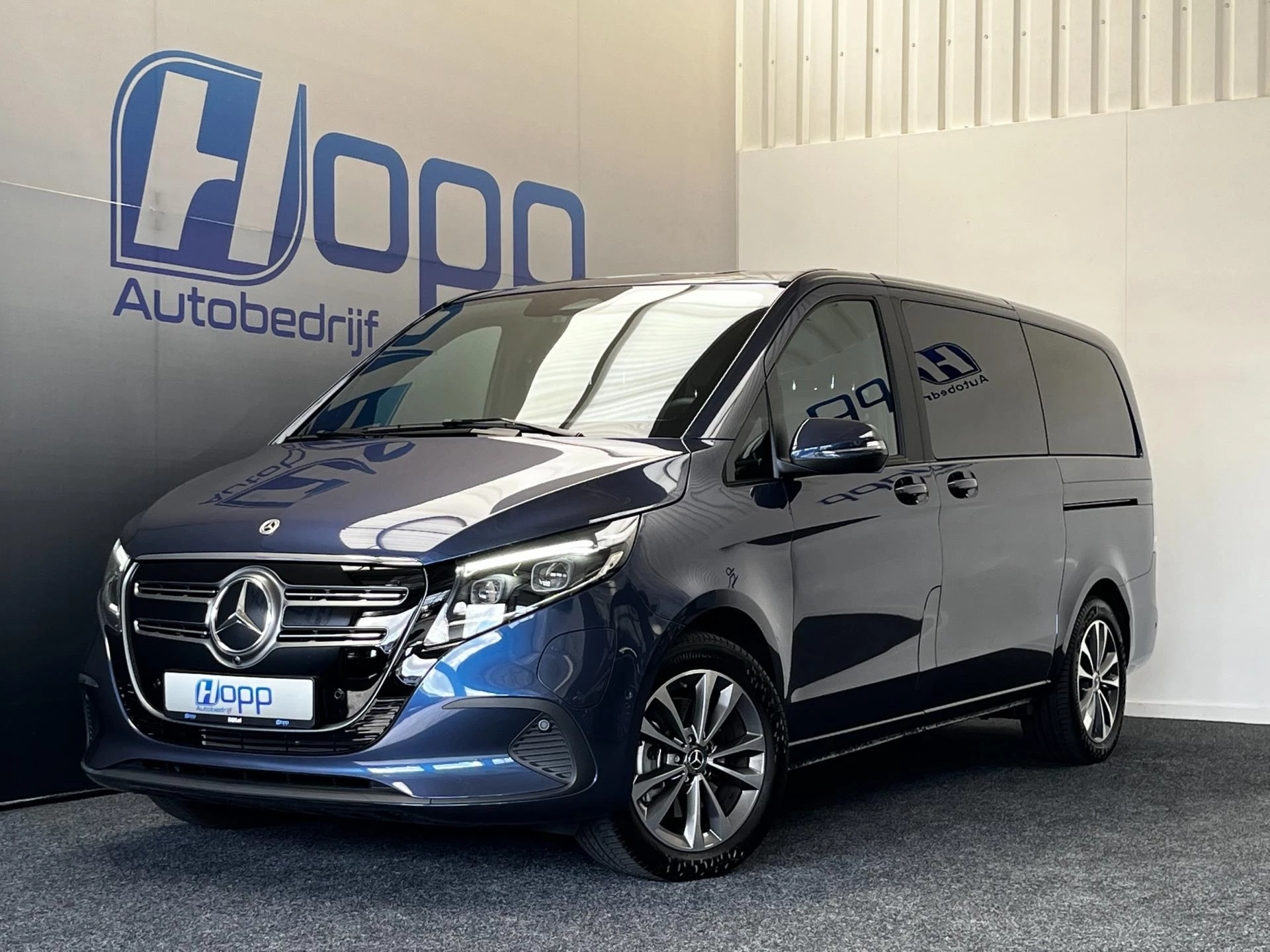 Hoofdafbeelding Mercedes-Benz EQV