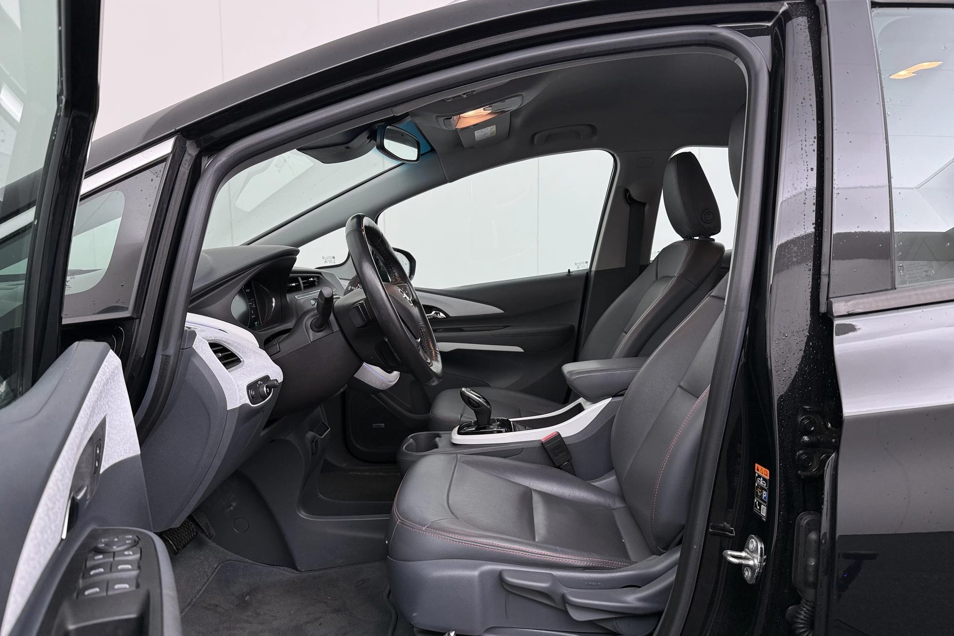 Hoofdafbeelding Opel Ampera-e