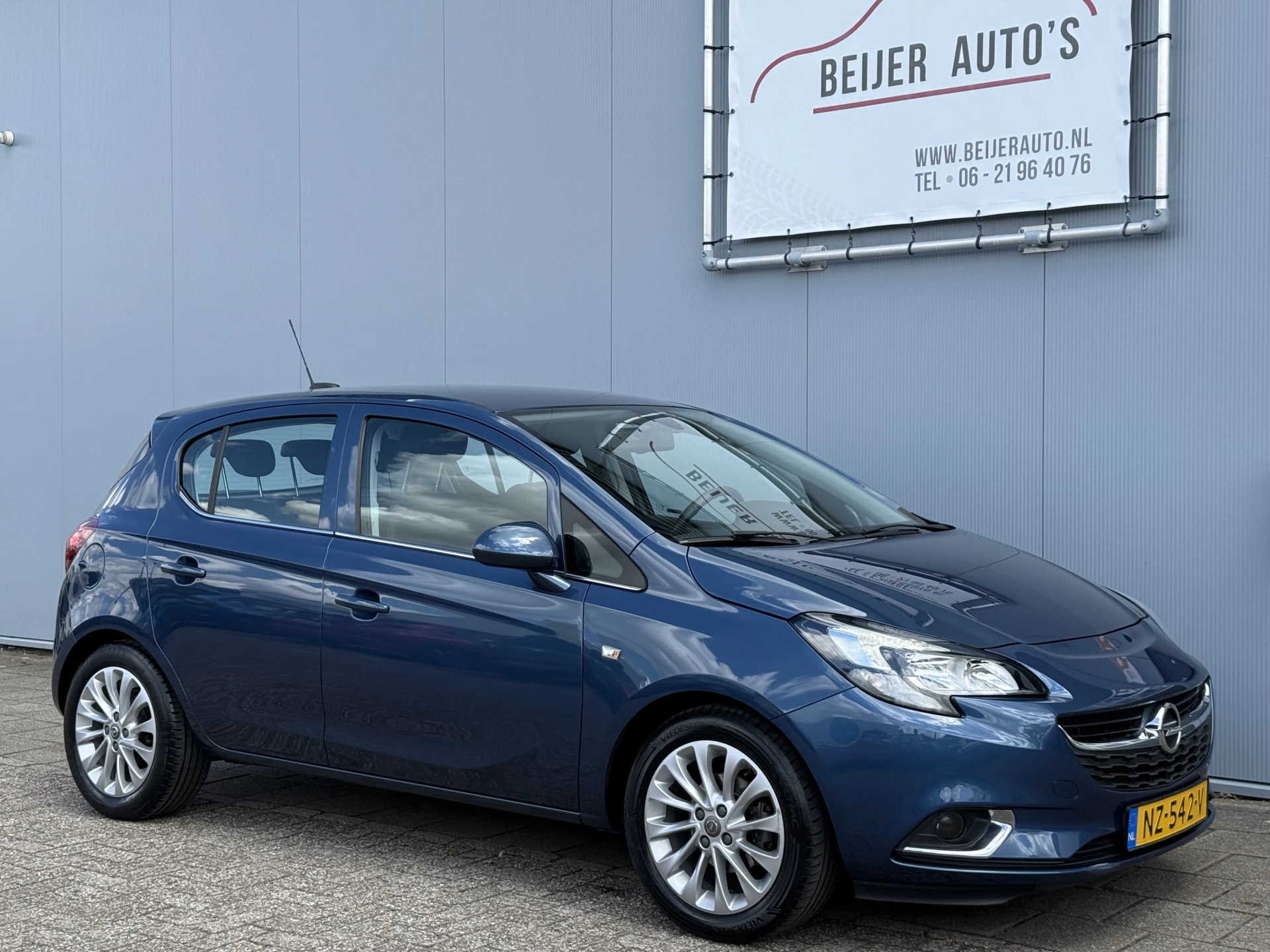 Hoofdafbeelding Opel Corsa