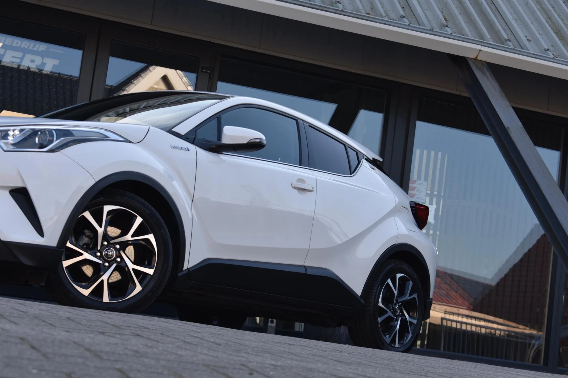 Hoofdafbeelding Toyota C-HR