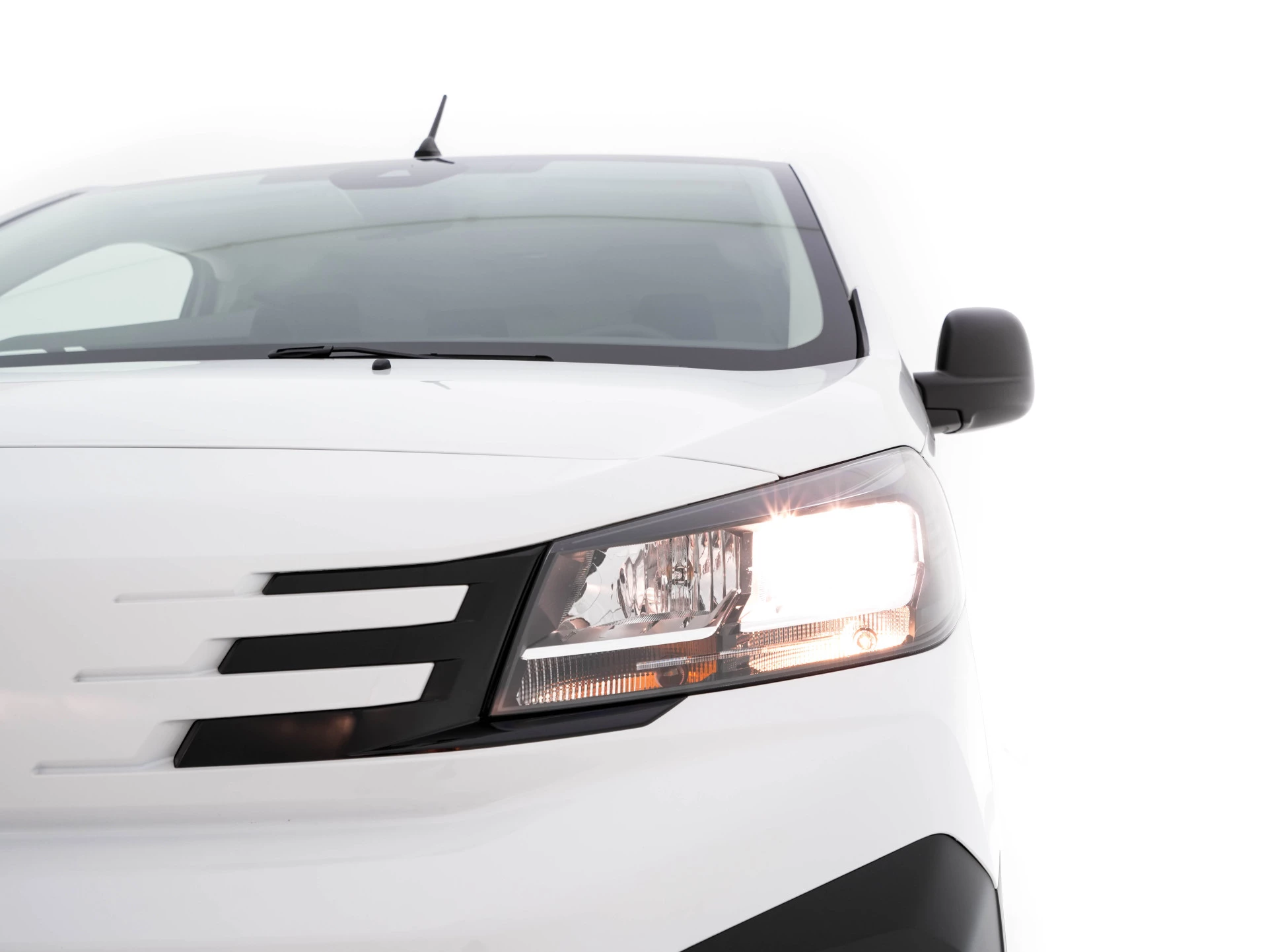 Hoofdafbeelding Peugeot e-Expert