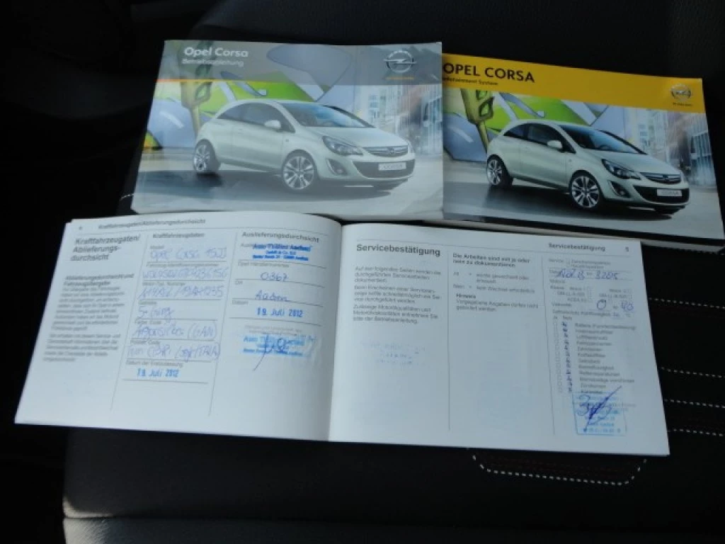 Hoofdafbeelding Opel Corsa